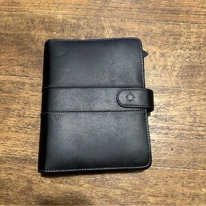 FranklinCovey Ring Bound Binder Organizer Set, Magnetic Closure, 9-1/2 x 7-1/2,
